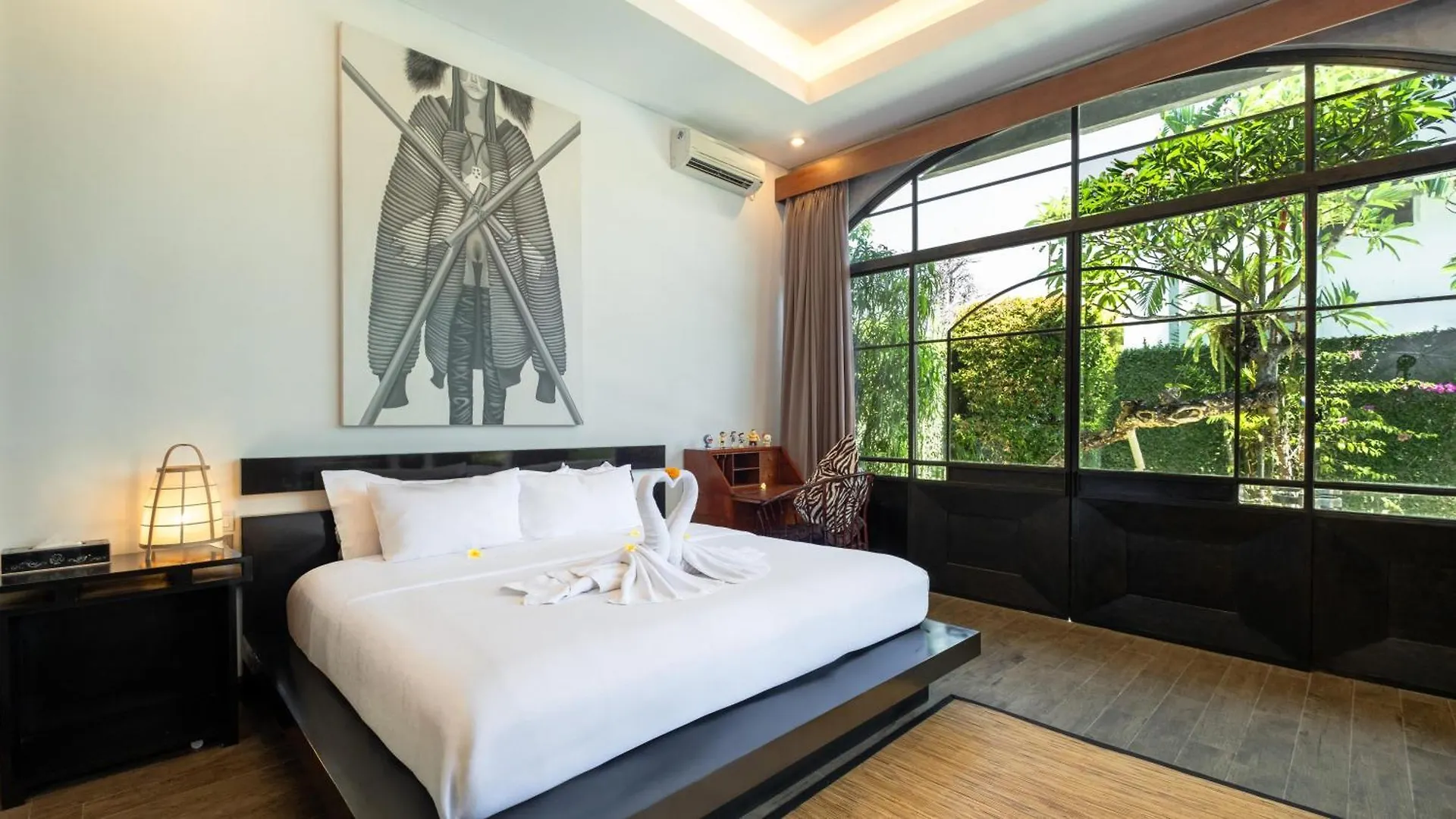 Niconico Mansion By Villa Finder Seminyak