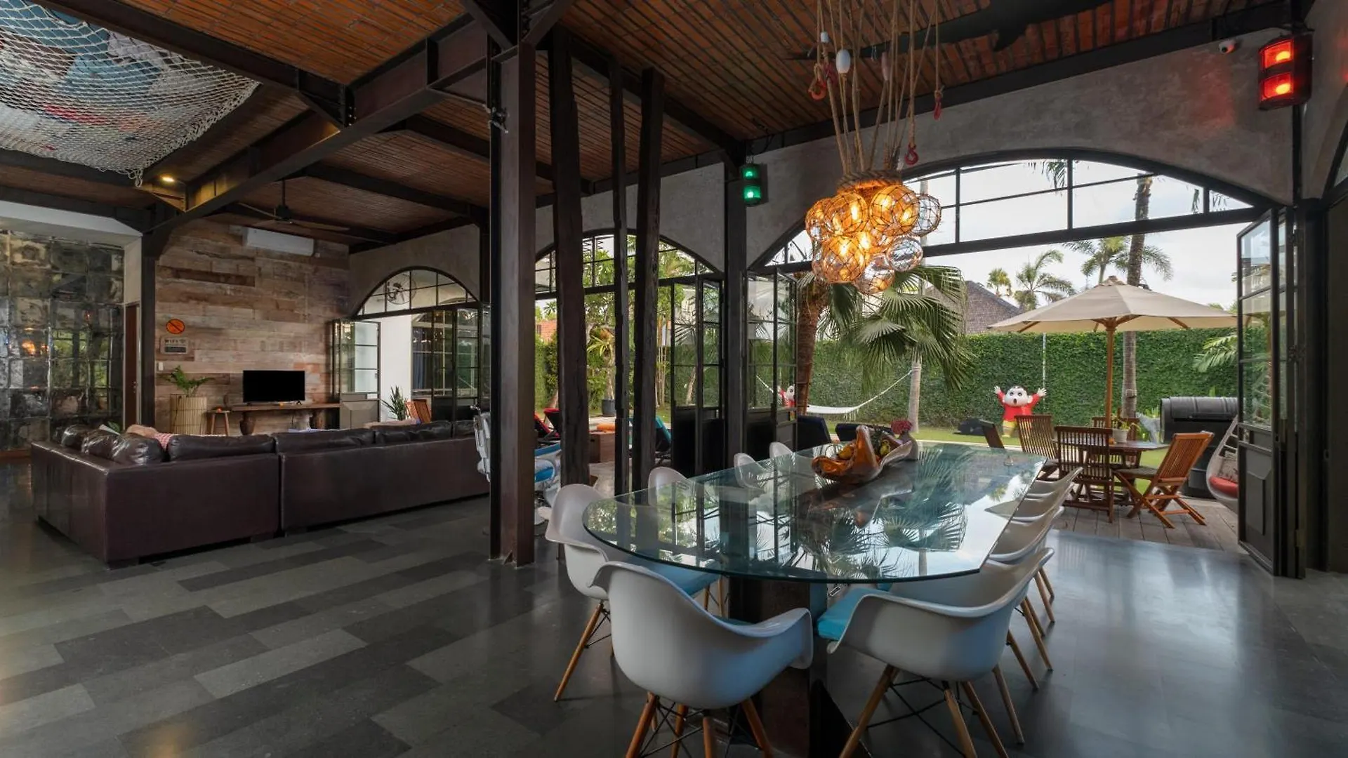 Niconico Mansion By Villa Finder Seminyak 0*,