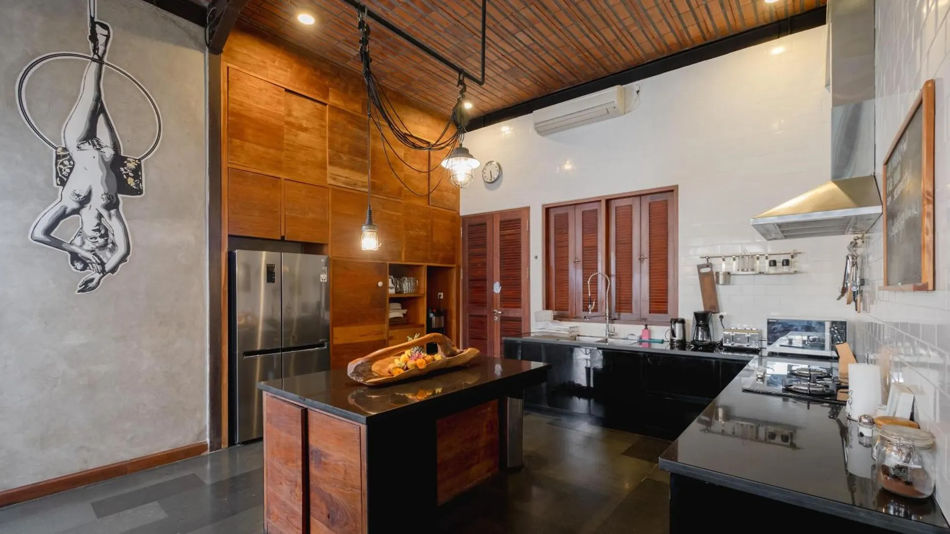 Niconico Mansion By Villa Finder Seminyak
