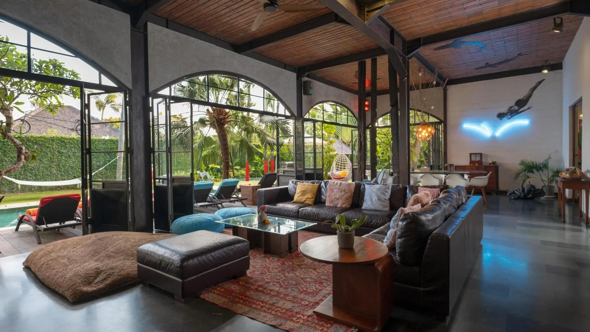 Niconico Mansion By Villa Finder Seminyak 0*,